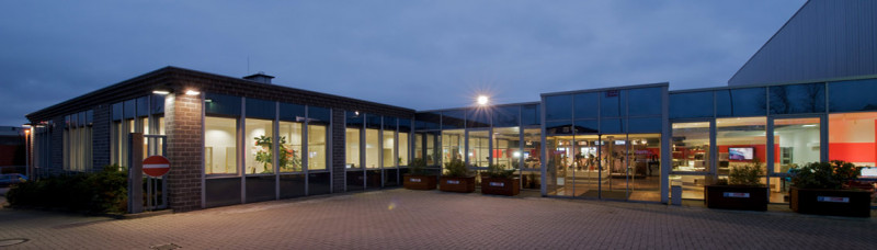 media/image/Aussen-Eingang5a02cee165241.jpg